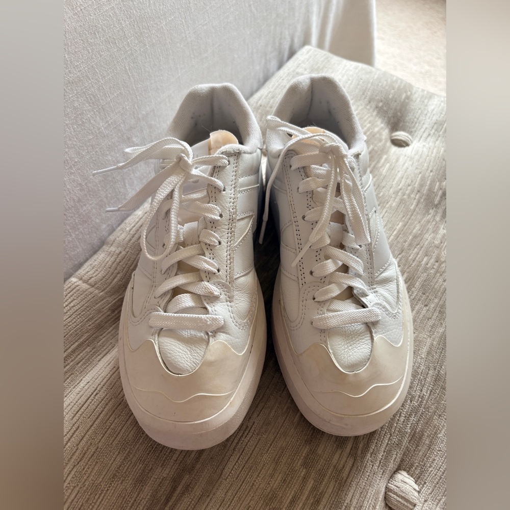 New Balance CT302 Sleek White white sneakers